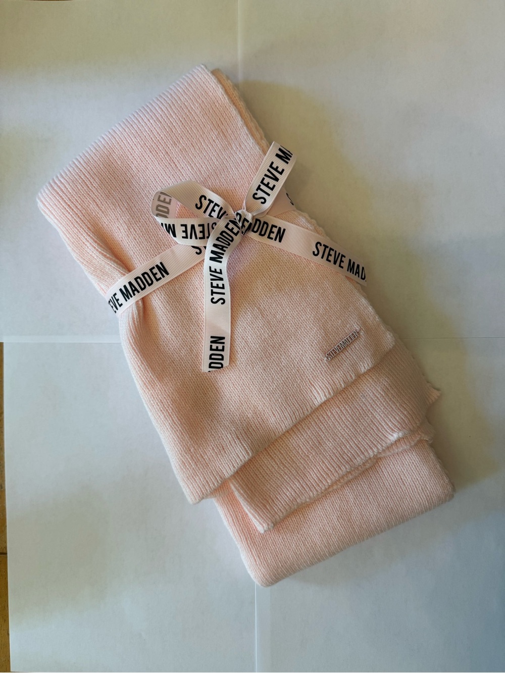 Steve Madden Light Pink Knit Scarf with Branded Ribbon